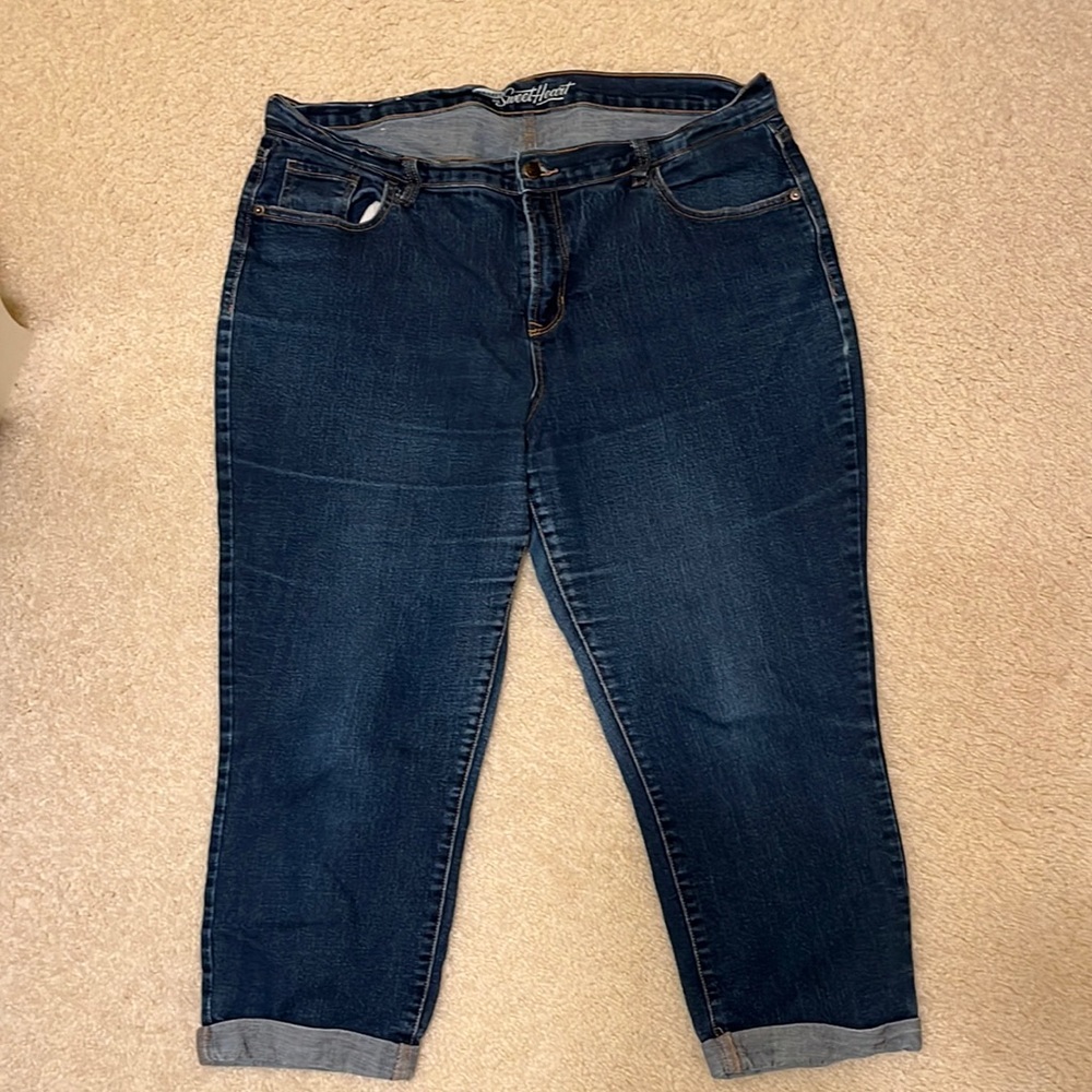 Old Navy boyfriend Capri jeans